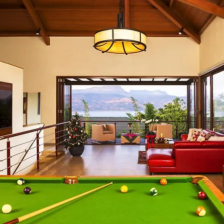 Mawi Infinitty Villa-3